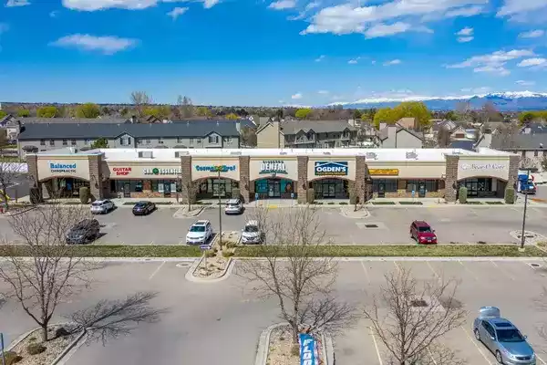 Image of Riverton City business strip mall